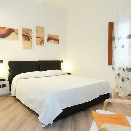 Casa Piazzetta Apartment *