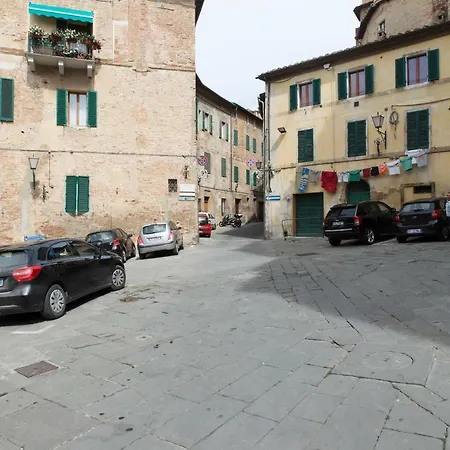 Casa Piazzetta Apartment *